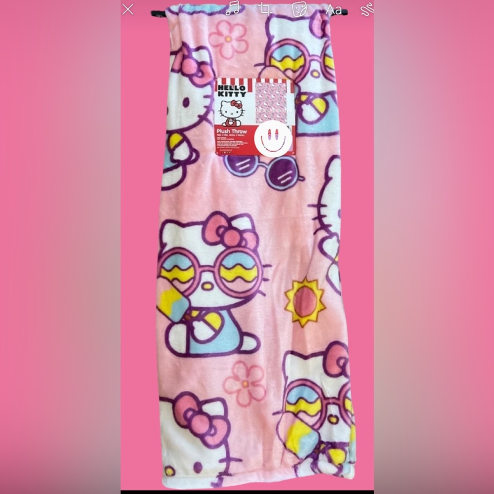Hello Kitty Burlington Blanket NEW RELEASE